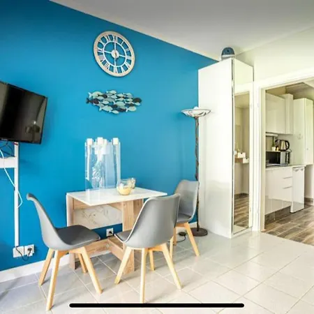 Front De Apartment Deauville